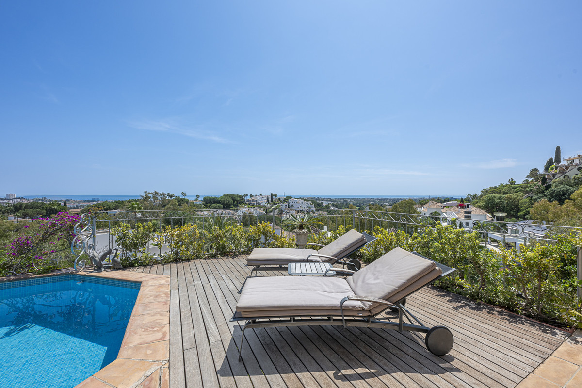 Se vende Villa - Chalet de 6 dormitorios en Costa Del Sol, Málaga, España