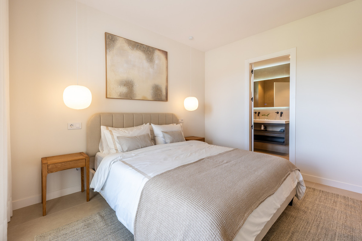 3 Bed Apartment for sale in Los Arqueros Costa Del Sol, Málaga, Spain