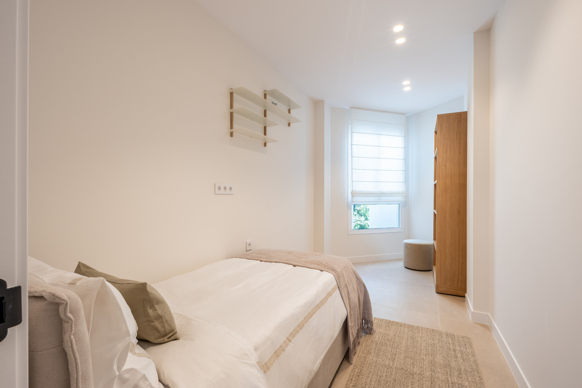 3 Bed Apartment for sale in Los Arqueros Costa Del Sol, Málaga, Spain