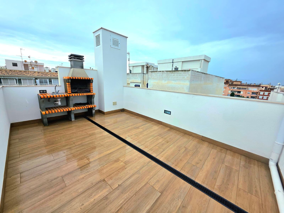 Se vende Apartamento Planta Media de 2 dormitorios en Costa Blanca, Alicante, España
