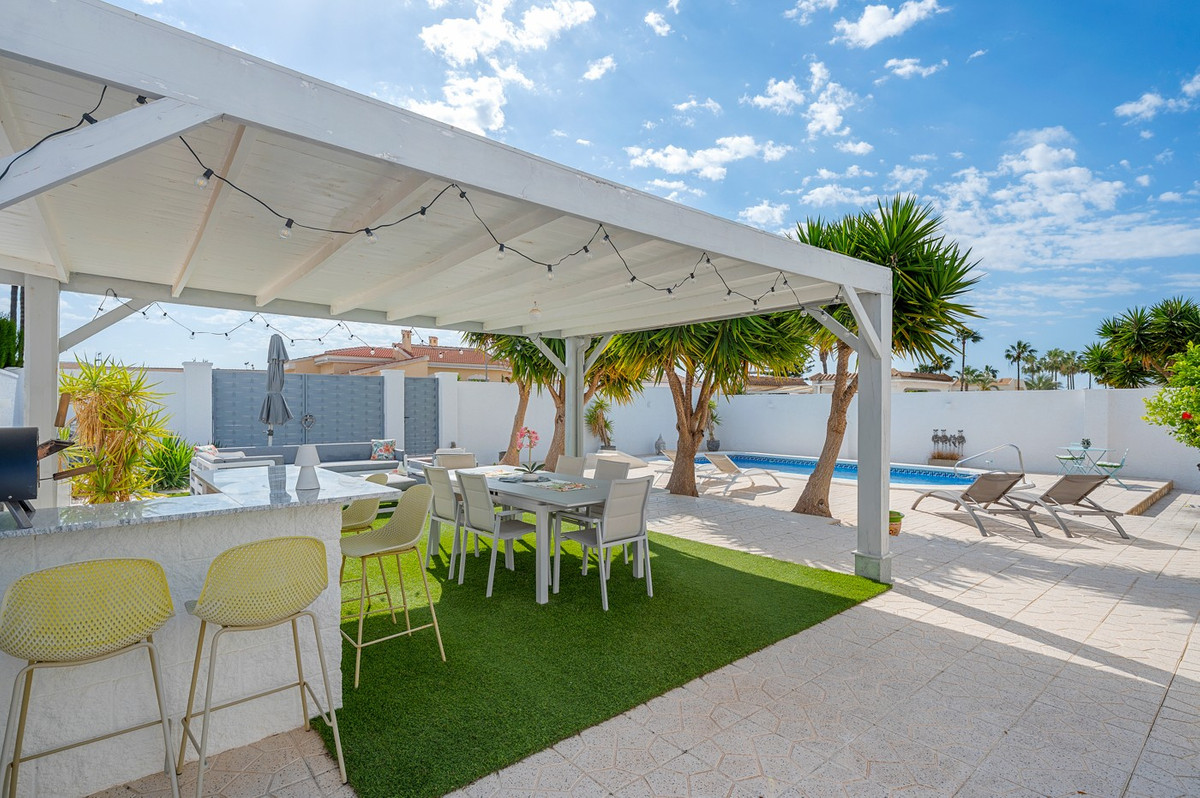 3 Bed Townhouse for sale in Ciudad Quesada Costa Blanca, Alicante, Spain