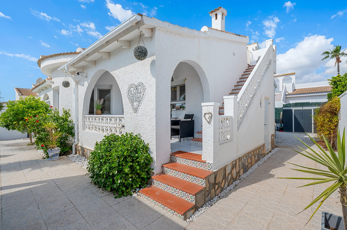 3 Bed Townhouse for sale in Ciudad Quesada Costa Blanca, Alicante, Spain