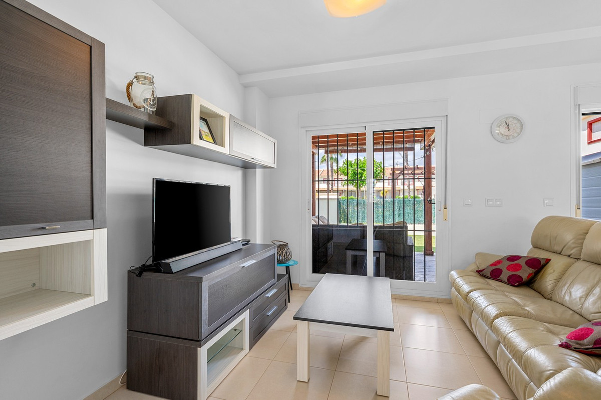Se vende Adosada de 3 dormitorios en Costa Blanca, Alicante, España