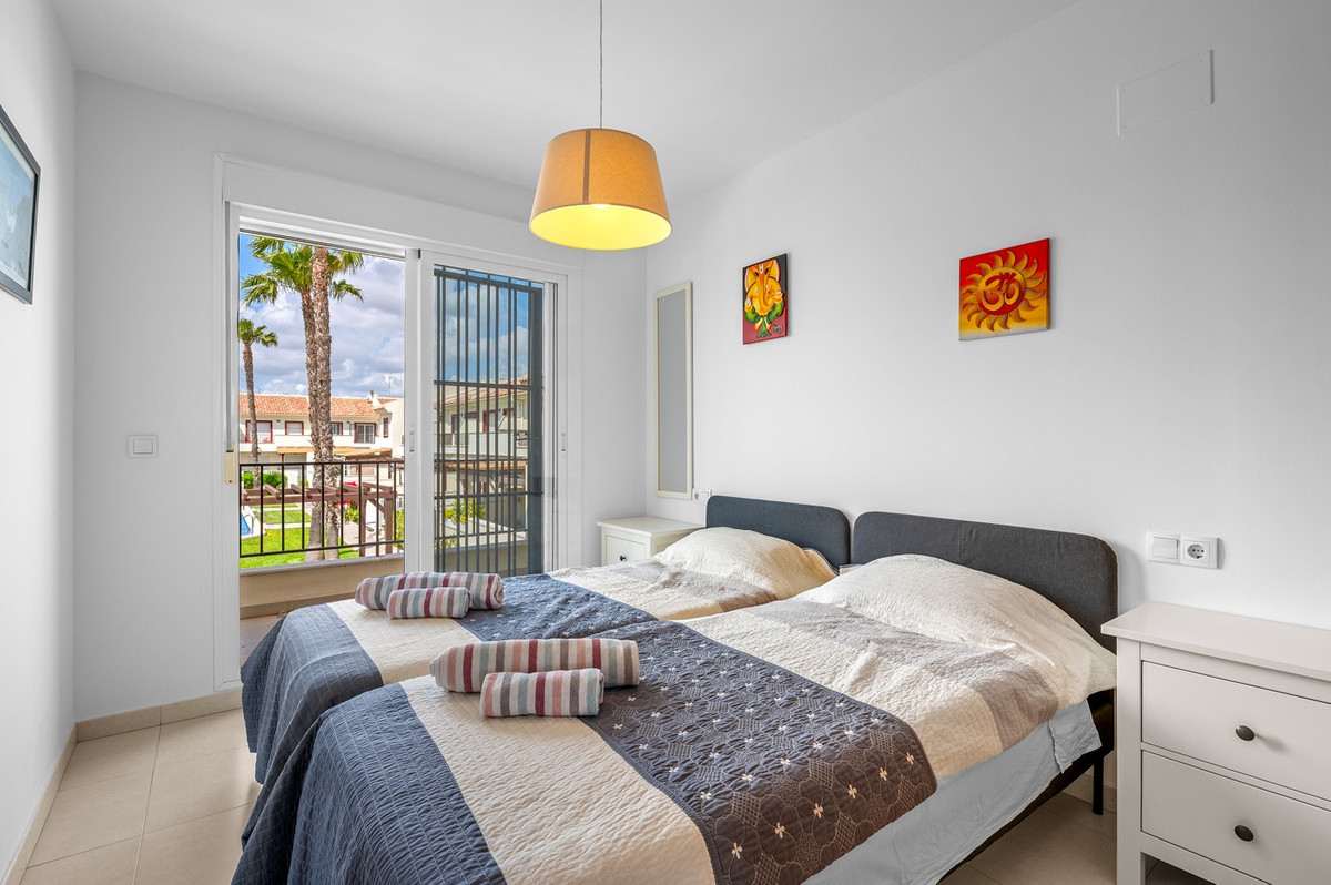 Se vende Adosada de 3 dormitorios en Costa Blanca, Alicante, España