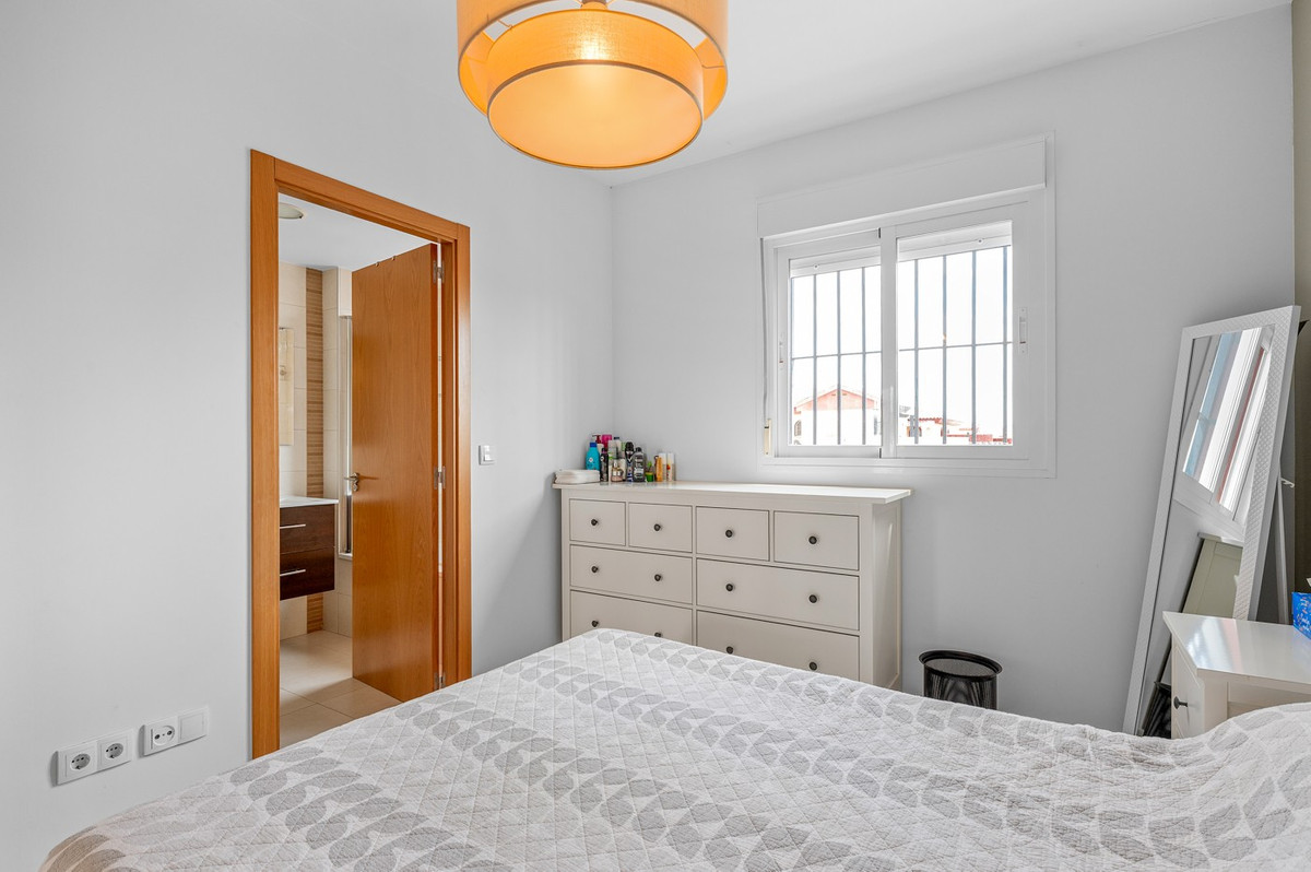 Se vende Adosada de 3 dormitorios en Costa Blanca, Alicante, España