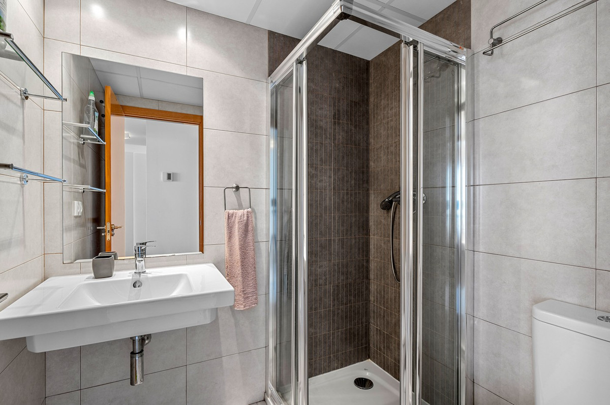 Se vende Adosada de 3 dormitorios en Costa Blanca, Alicante, España