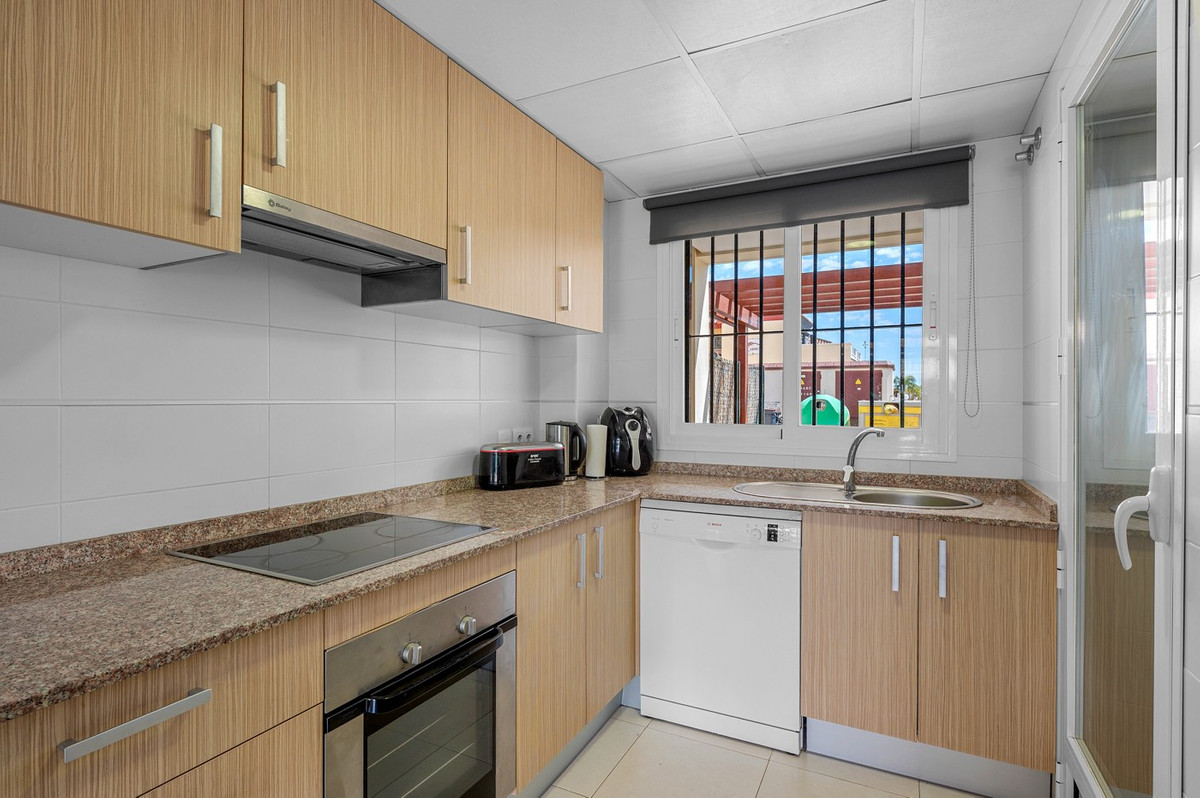 Se vende Adosada de 3 dormitorios en Costa Blanca, Alicante, España