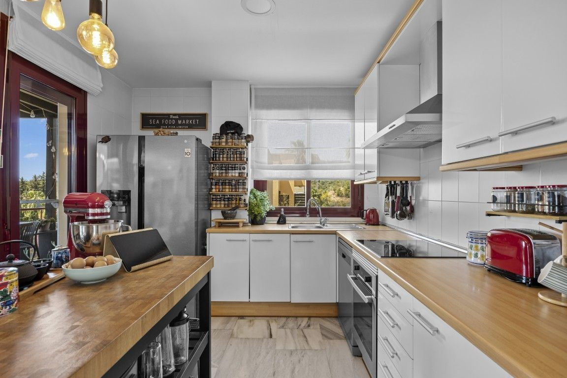 Se vende Villa - Chalet de 3 dormitorios en Costa Del Sol, Málaga, España