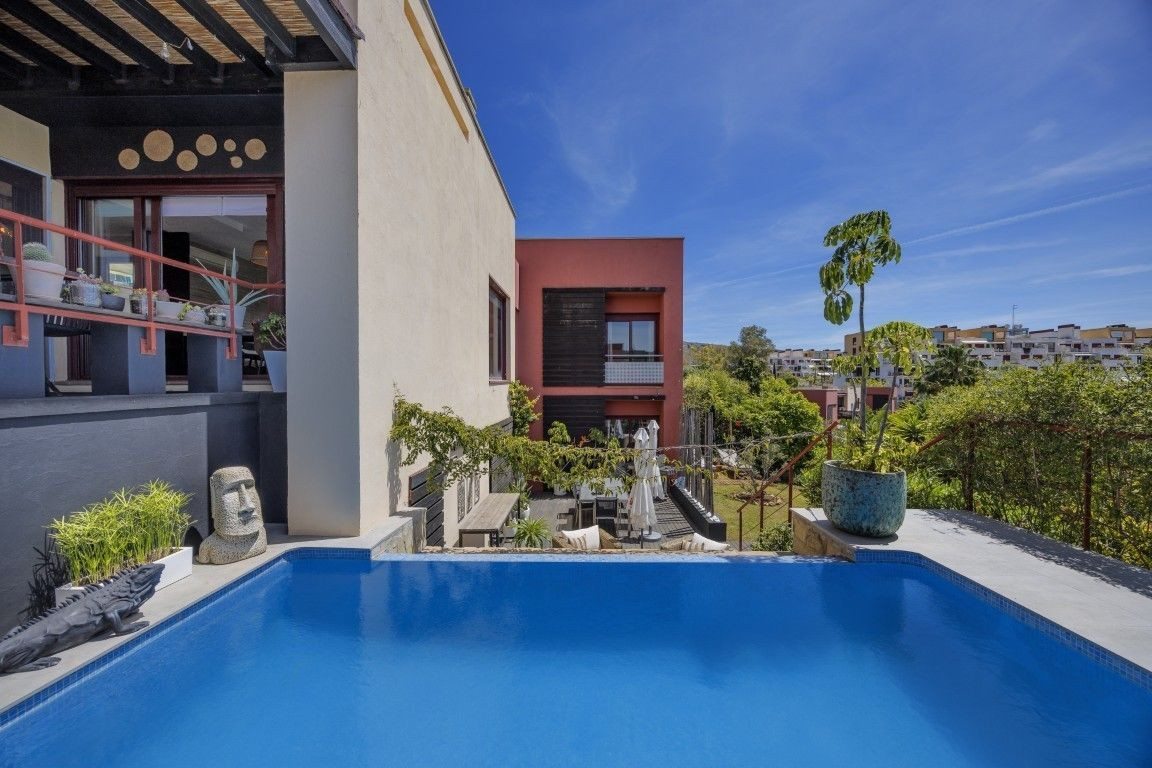 Se vende Villa - Chalet de 3 dormitorios en Costa Del Sol, Málaga, España