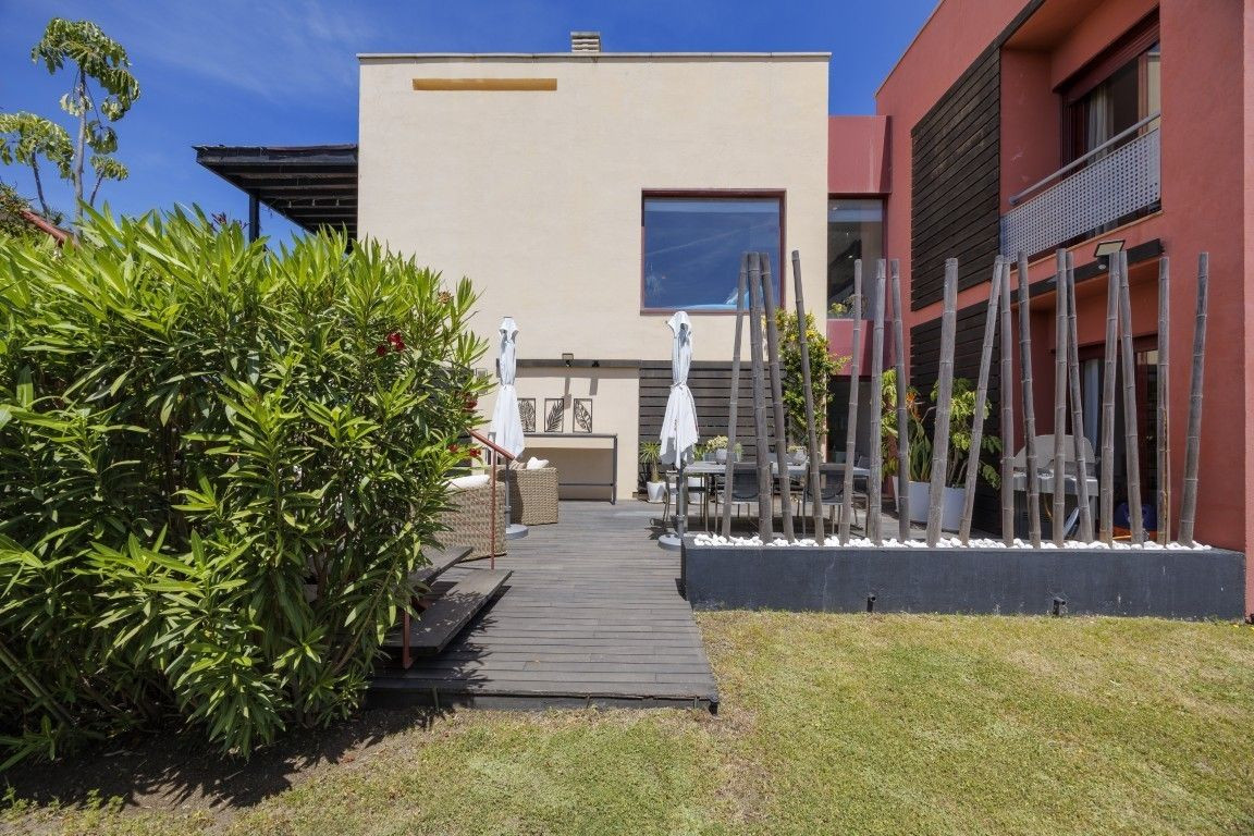 Se vende Villa - Chalet de 3 dormitorios en Costa Del Sol, Málaga, España