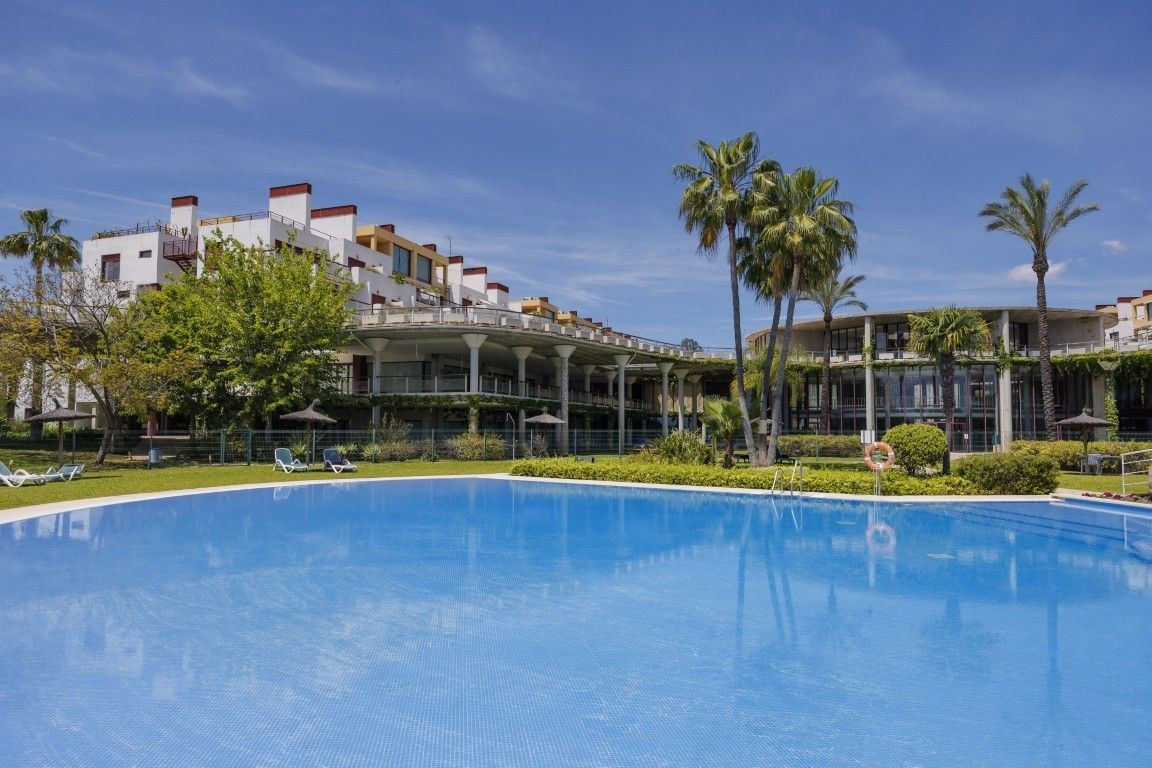 Se vende Villa - Chalet de 3 dormitorios en Costa Del Sol, Málaga, España