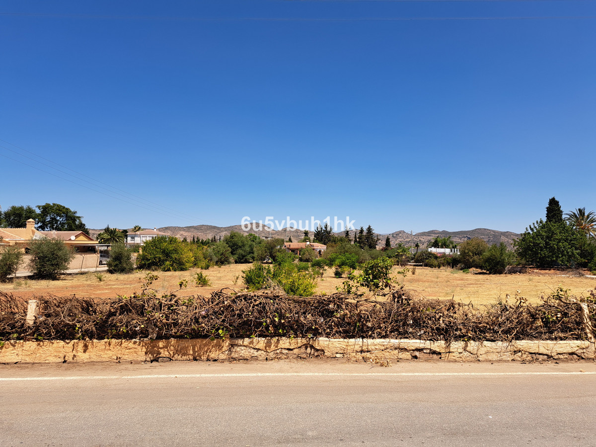 Se vende Terreno Rustico  en Costa Del Sol, Málaga, España