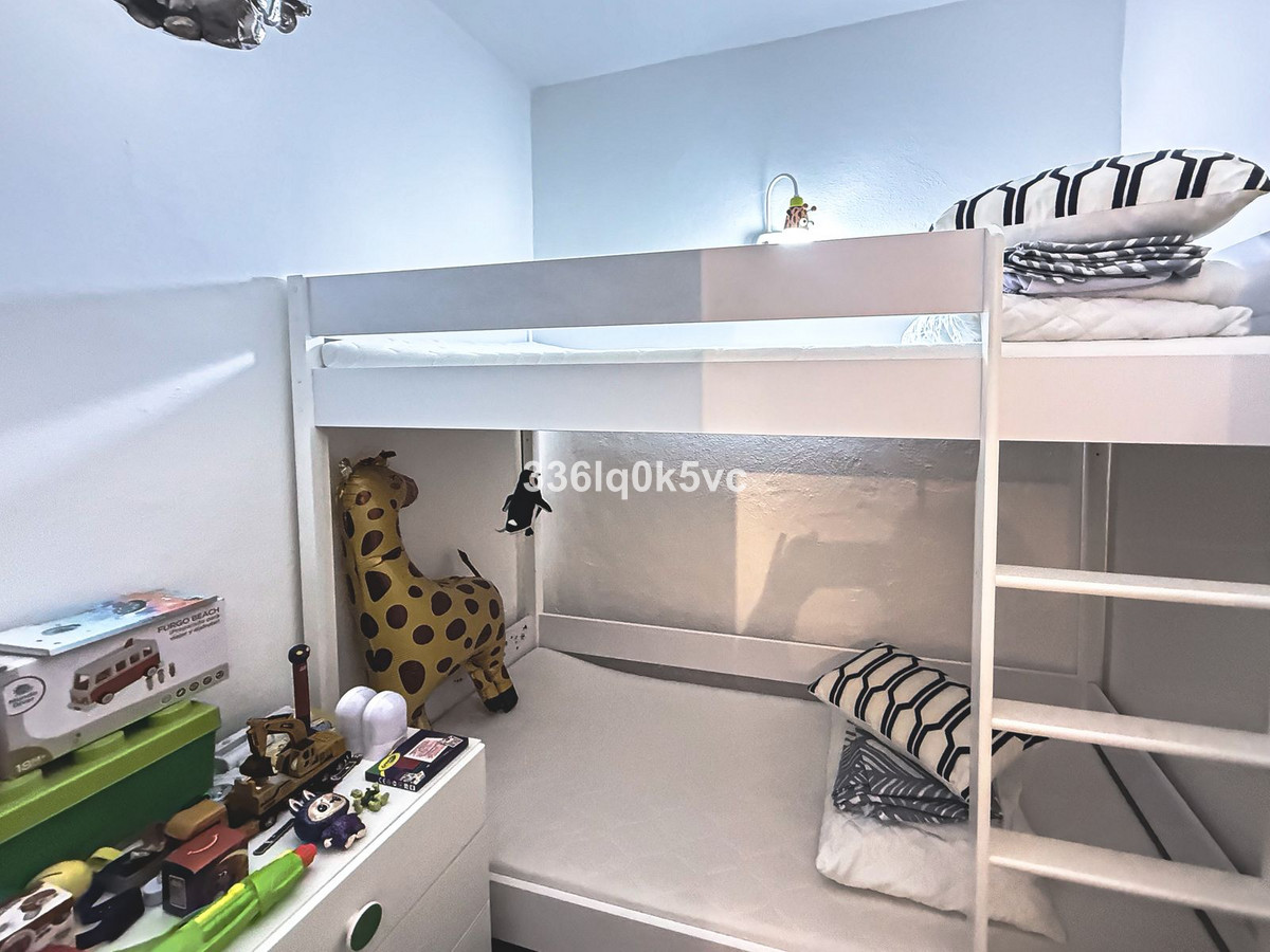 3 Bed Apartment for sale in Benahavís Costa Del Sol, Málaga, Spain