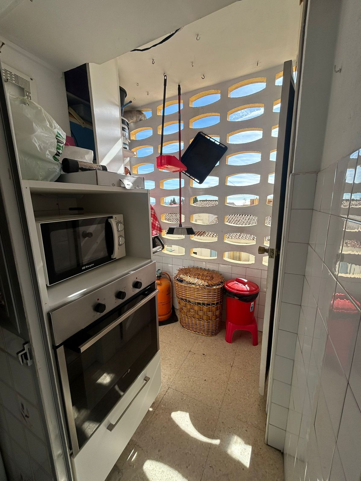 3 Bed Apartment for sale in Marbella Costa Del Sol, Málaga, Spain