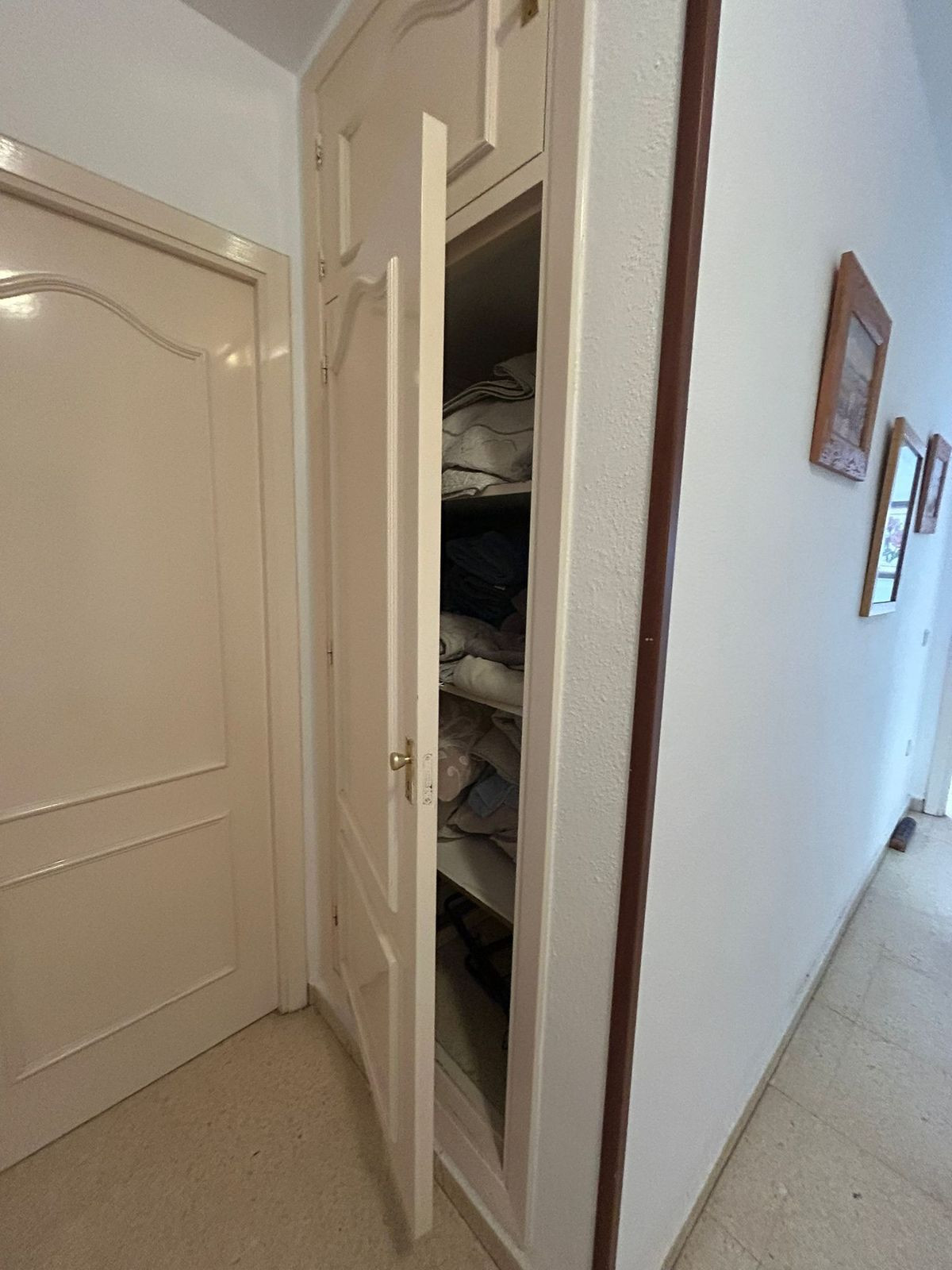 3 Bed Apartment for sale in Marbella Costa Del Sol, Málaga, Spain