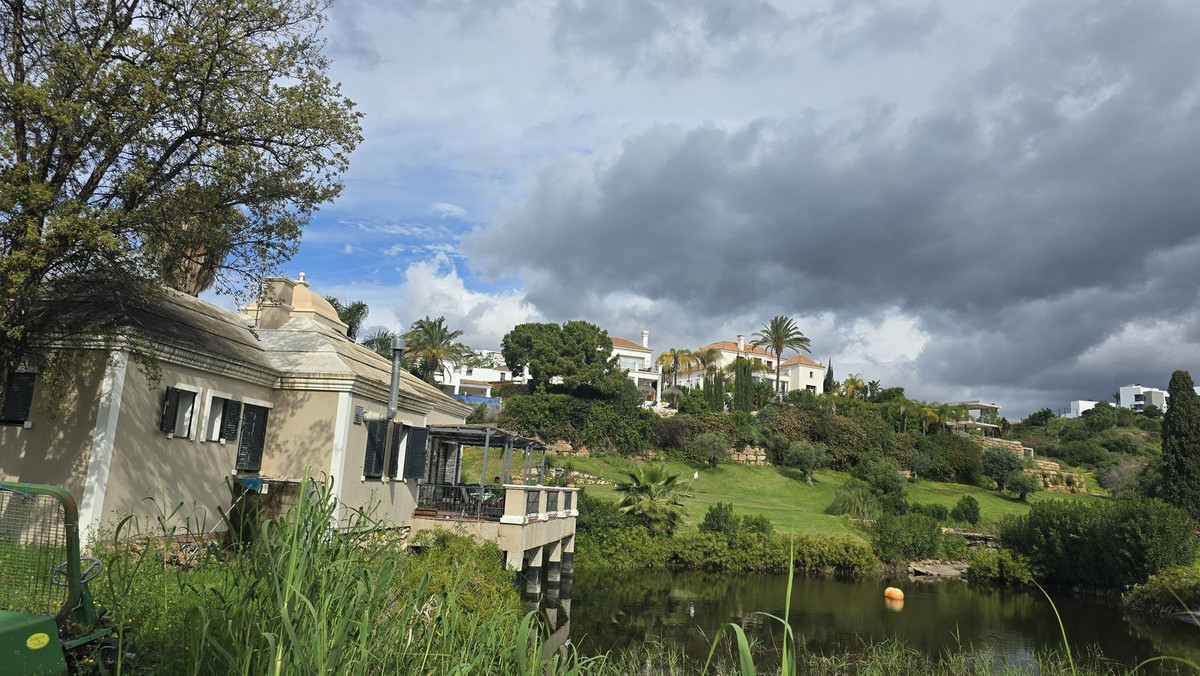 Plots for sale in Estepona Costa Del Sol, Málaga, Spain