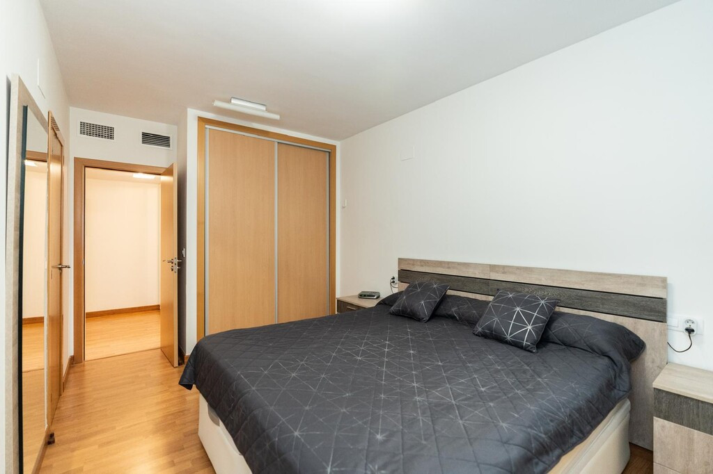 Se vende Apartamento Planta Media de 2 dormitorios en Costa Del Sol, Málaga, España