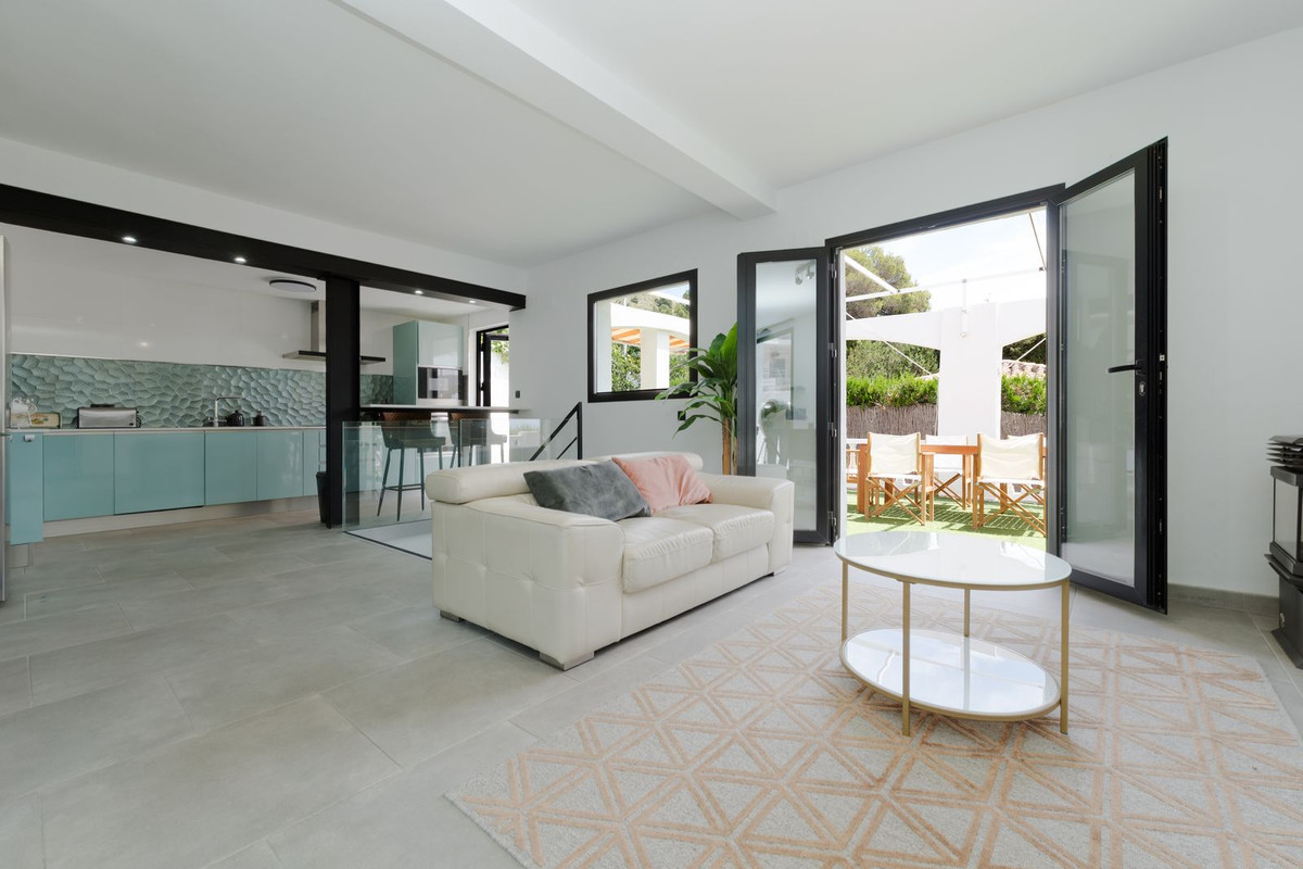 3 Bed Townhouse for sale in Benalmadena Costa Del Sol, Málaga, Spain