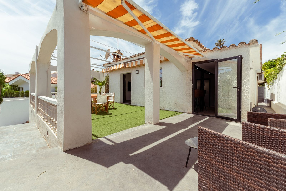 3 Bed Townhouse for sale in Benalmadena Costa Del Sol, Málaga, Spain