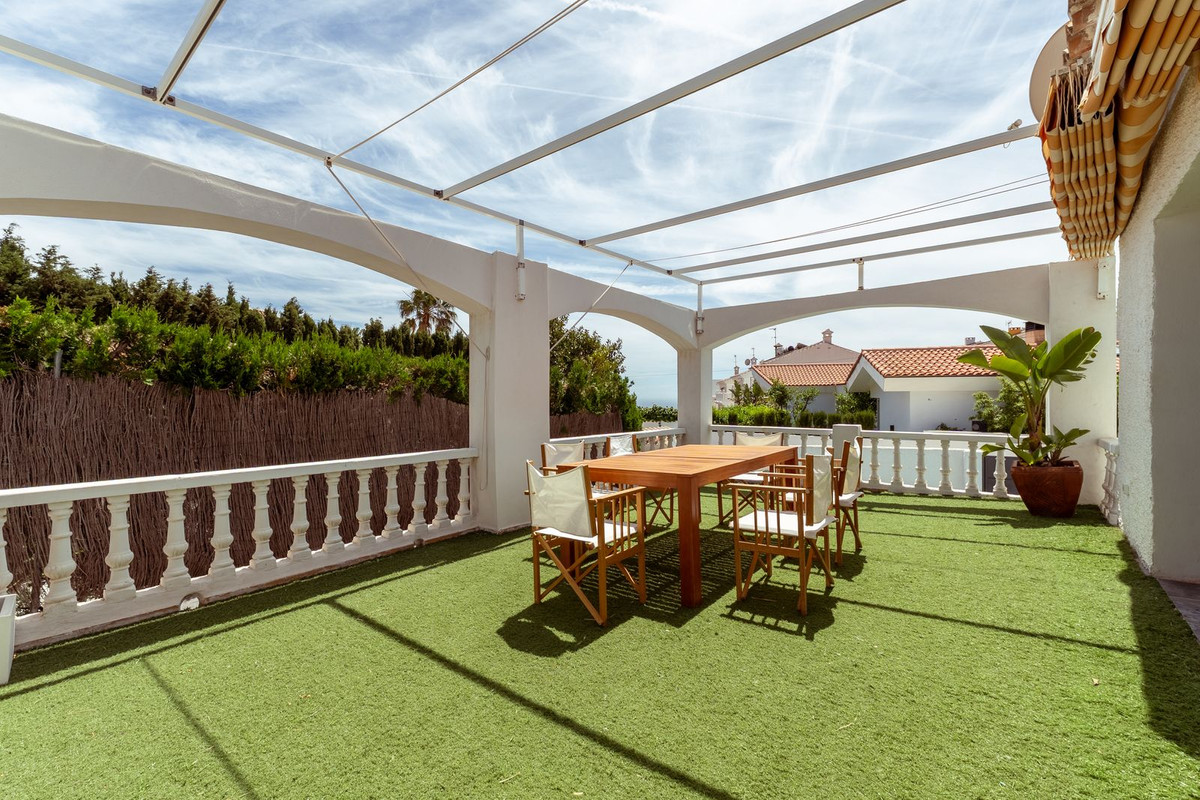 3 Bed Townhouse for sale in Benalmadena Costa Del Sol, Málaga, Spain