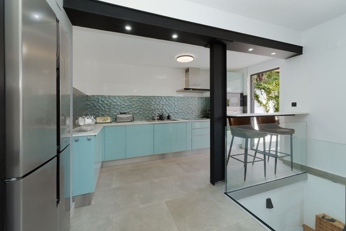 3 Bed Townhouse for sale in Benalmadena Costa Del Sol, Málaga, Spain