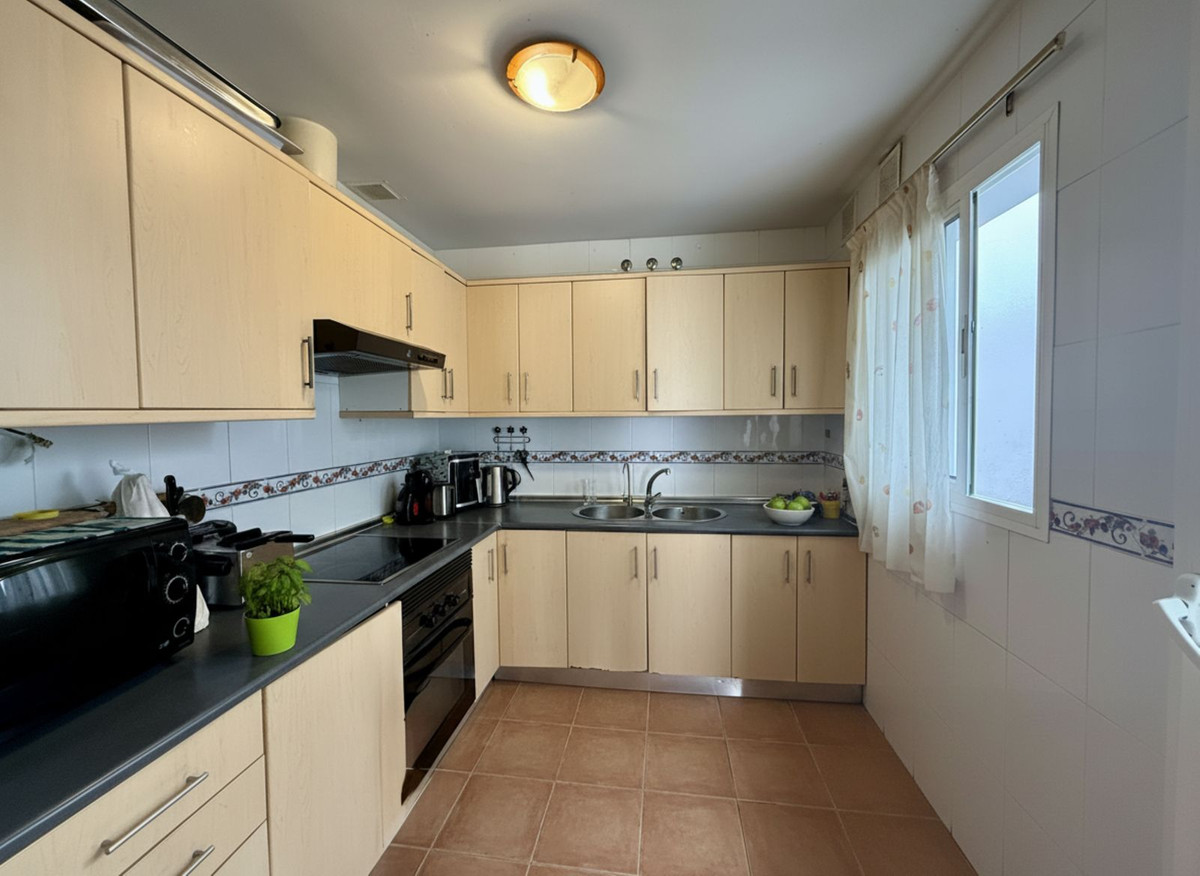 2 Bed Townhouse for sale in San Pedro De Alcántara Costa Del Sol, Málaga, Spain