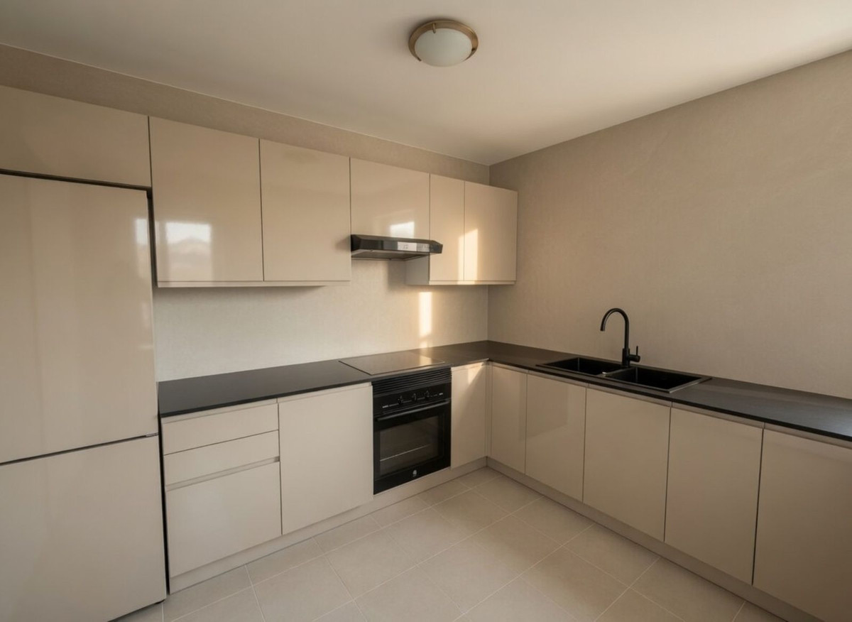 2 Bed Townhouse for sale in San Pedro De Alcántara Costa Del Sol, Málaga, Spain