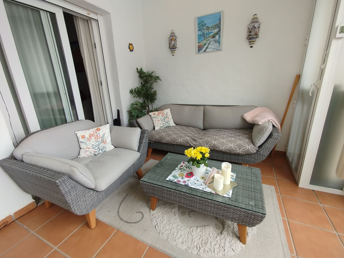 2 Bed Apartment for sale in Calahonda Costa Del Sol, Málaga, Spain