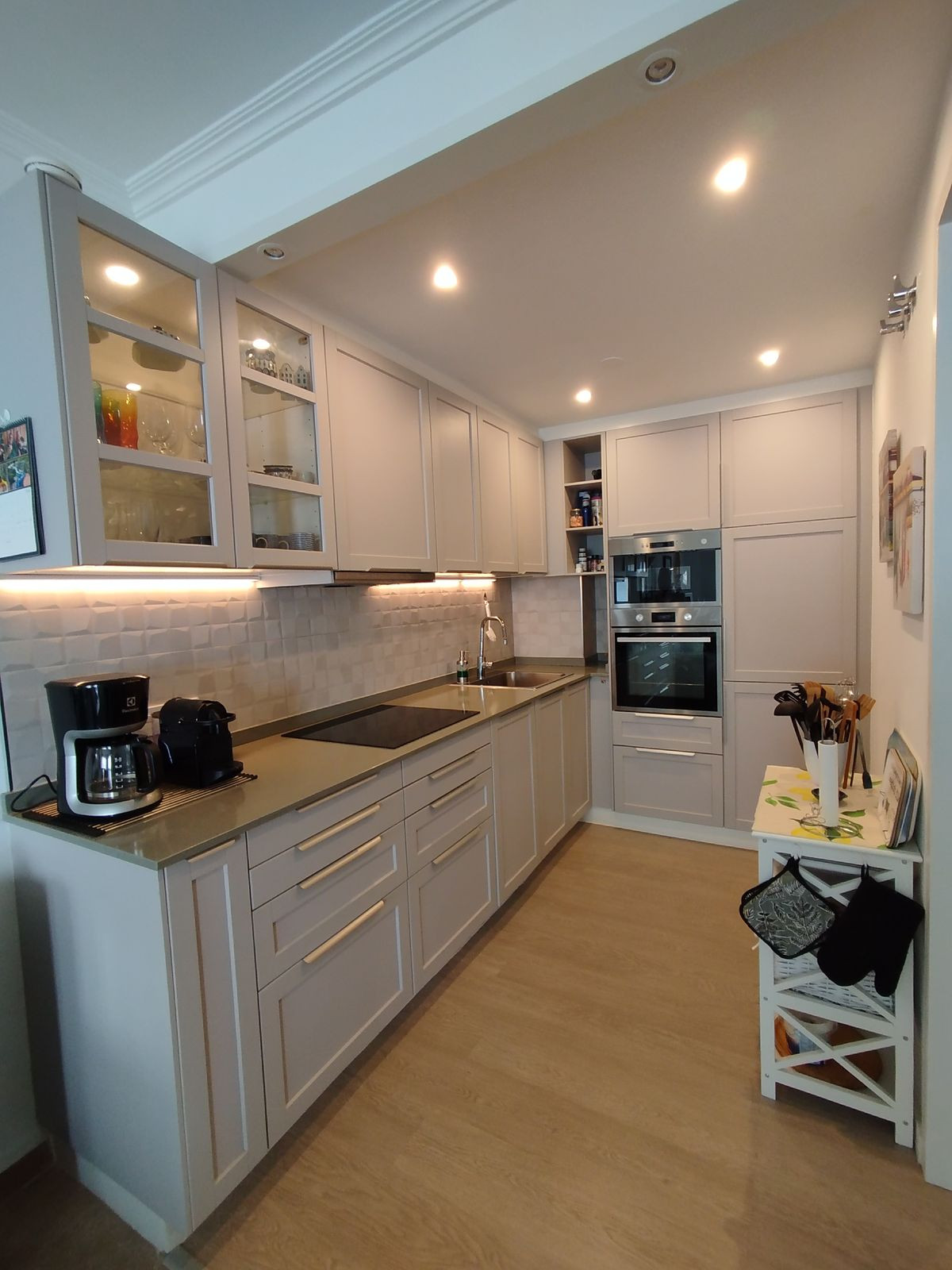 2 Bed Apartment for sale in Calahonda Costa Del Sol, Málaga, Spain