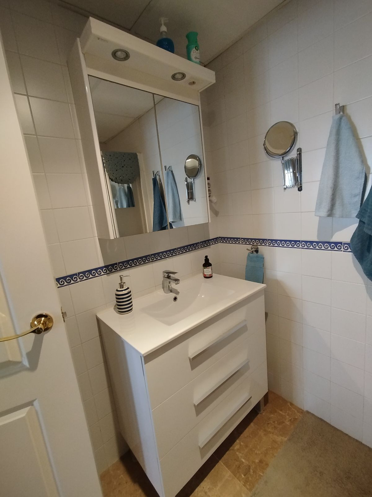 2 Bed Apartment for sale in Calahonda Costa Del Sol, Málaga, Spain