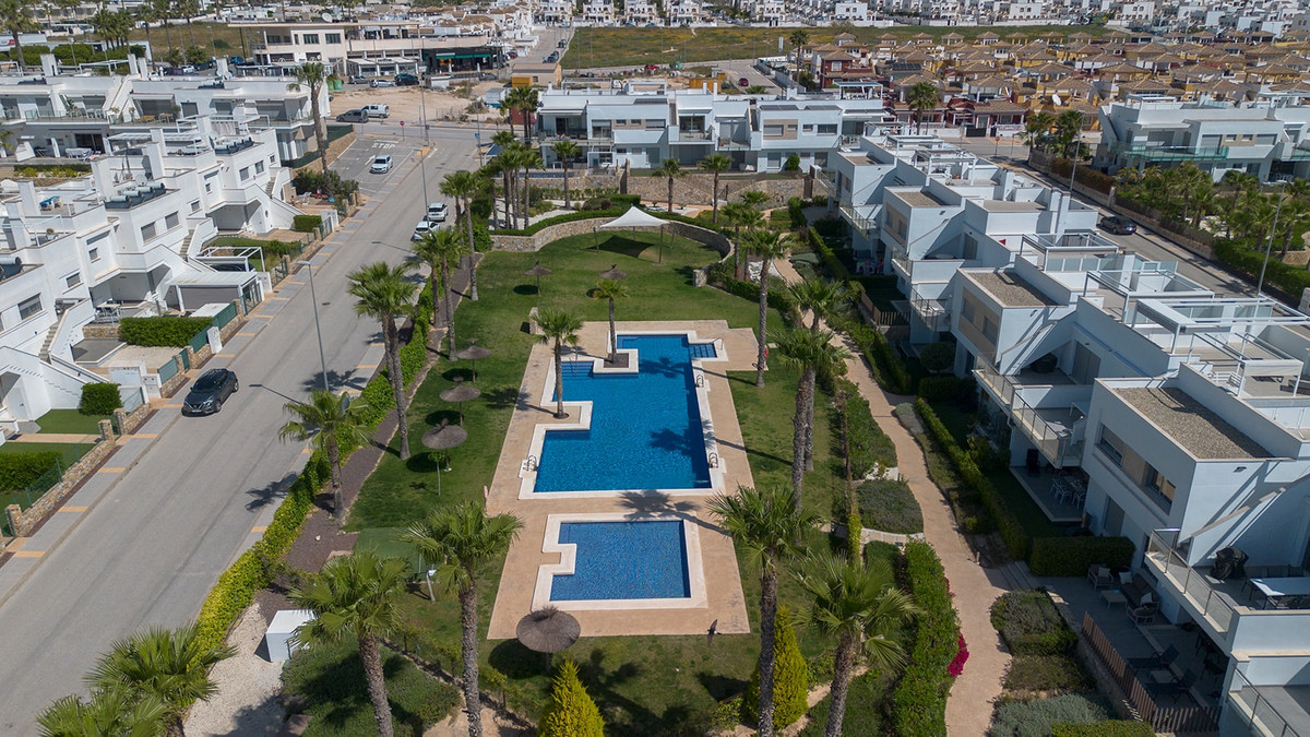 Se vende Apartamento Planta Baja de 2 dormitorios en Costa Blanca, Alicante, España