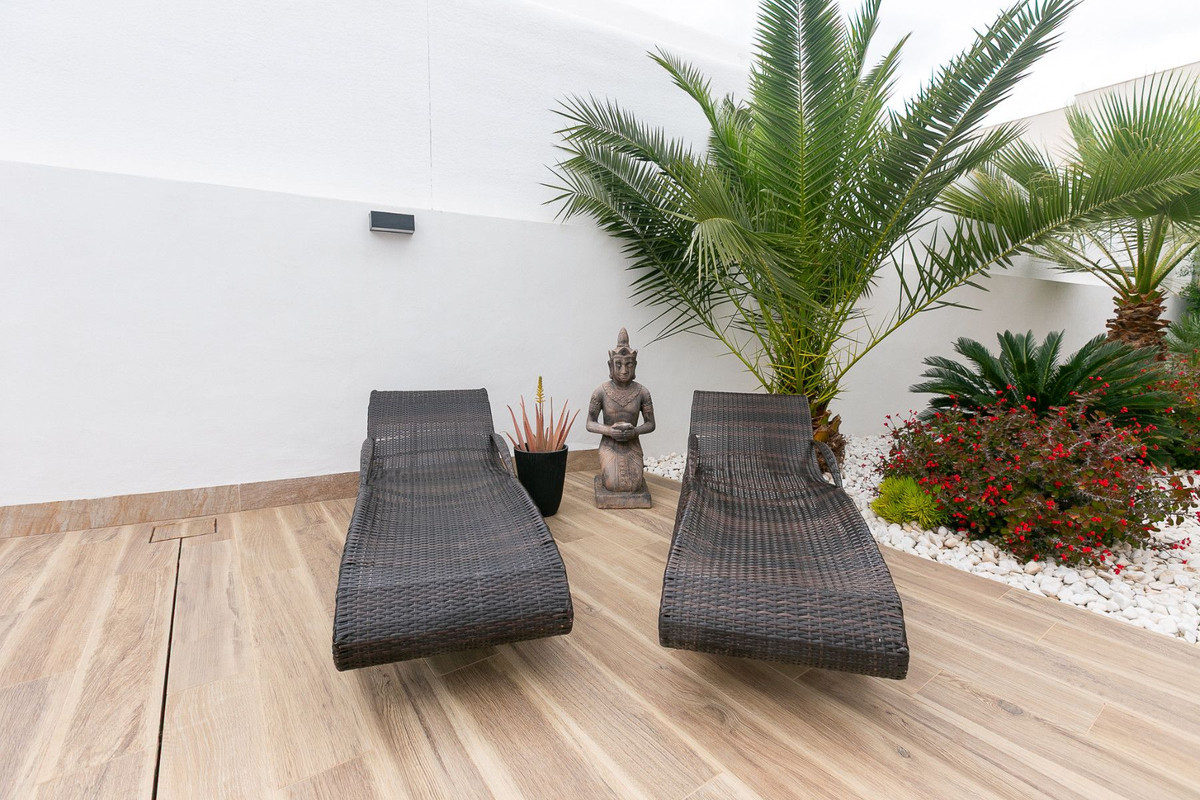 Se vende Villa - Chalet de 2 dormitorios en Costa Blanca, Alicante, España