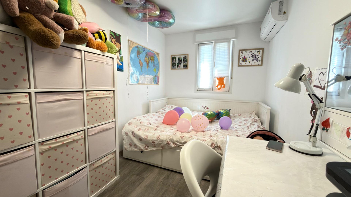 Se vende Apartamento Planta Media de 3 dormitorios en Costa Blanca, Alicante, España