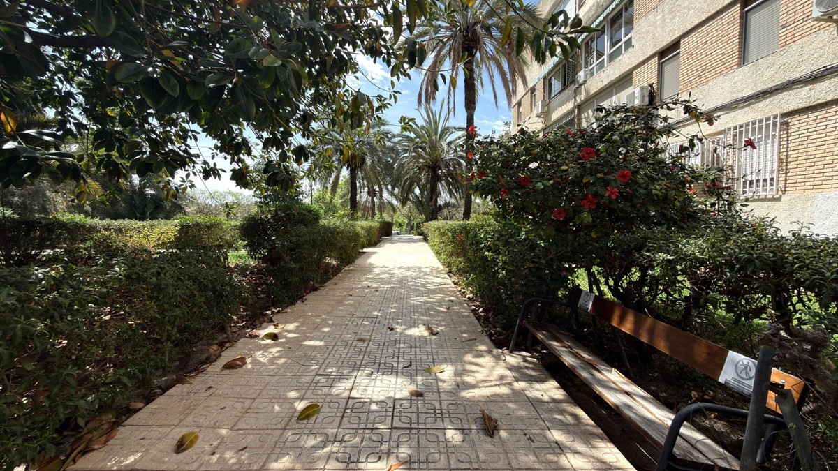 Se vende Apartamento Planta Media de 3 dormitorios en Costa Blanca, Alicante, España