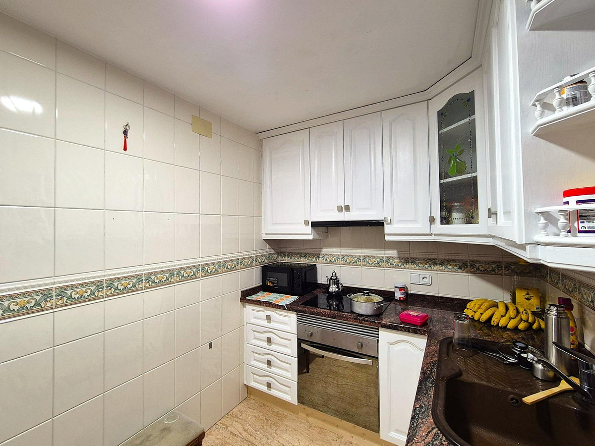 Se vende Apartamento Planta Media de 3 dormitorios en Costa Blanca, Alicante, España