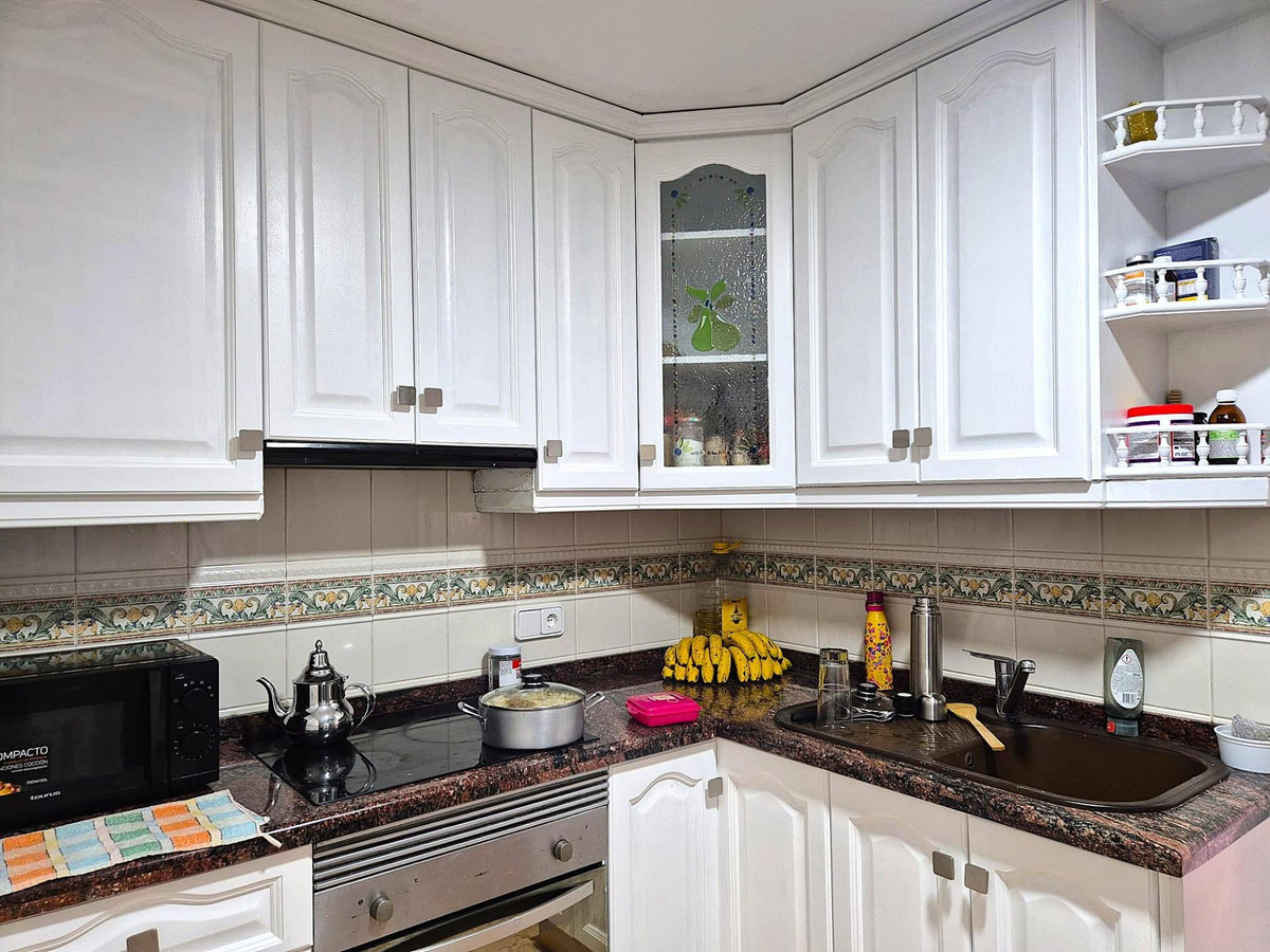 Se vende Apartamento Planta Media de 3 dormitorios en Costa Blanca, Alicante, España