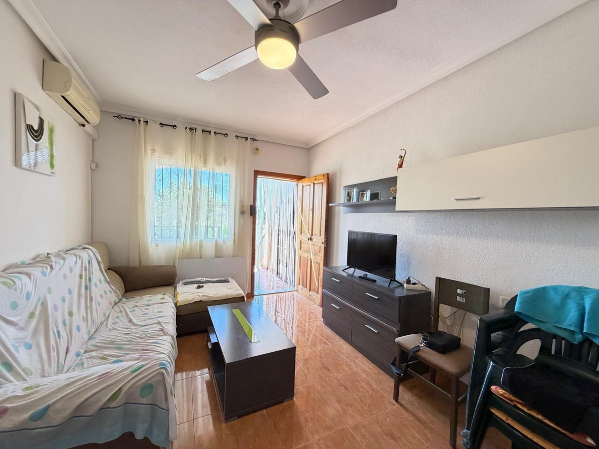Se vende Bungalow de 2 dormitorios en Costa Blanca, Alicante, España