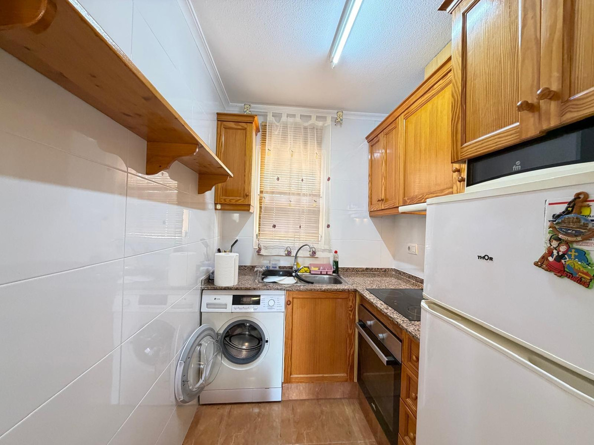Se vende Bungalow de 2 dormitorios en Costa Blanca, Alicante, España