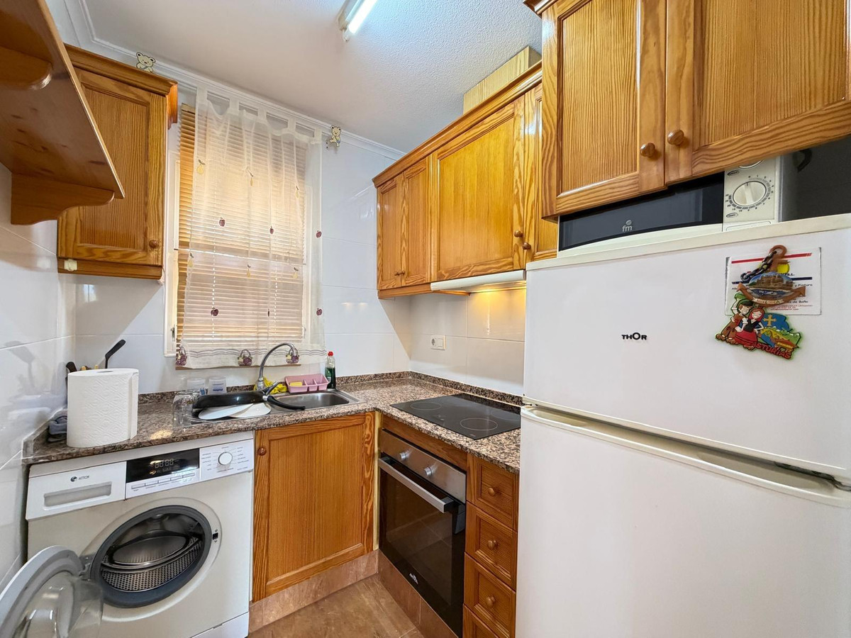 Se vende Bungalow de 2 dormitorios en Costa Blanca, Alicante, España