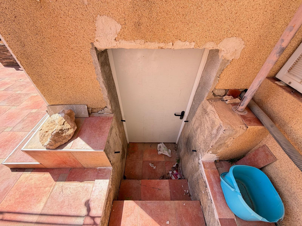 Se vende Bungalow de 2 dormitorios en Costa Blanca, Alicante, España