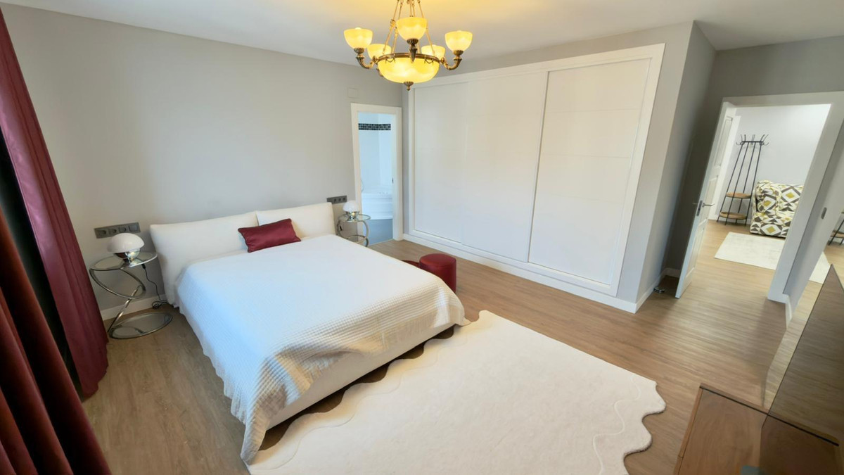 4 Bed Apartment for sale in Villajoyosa Costa Blanca, Alicante, Spain