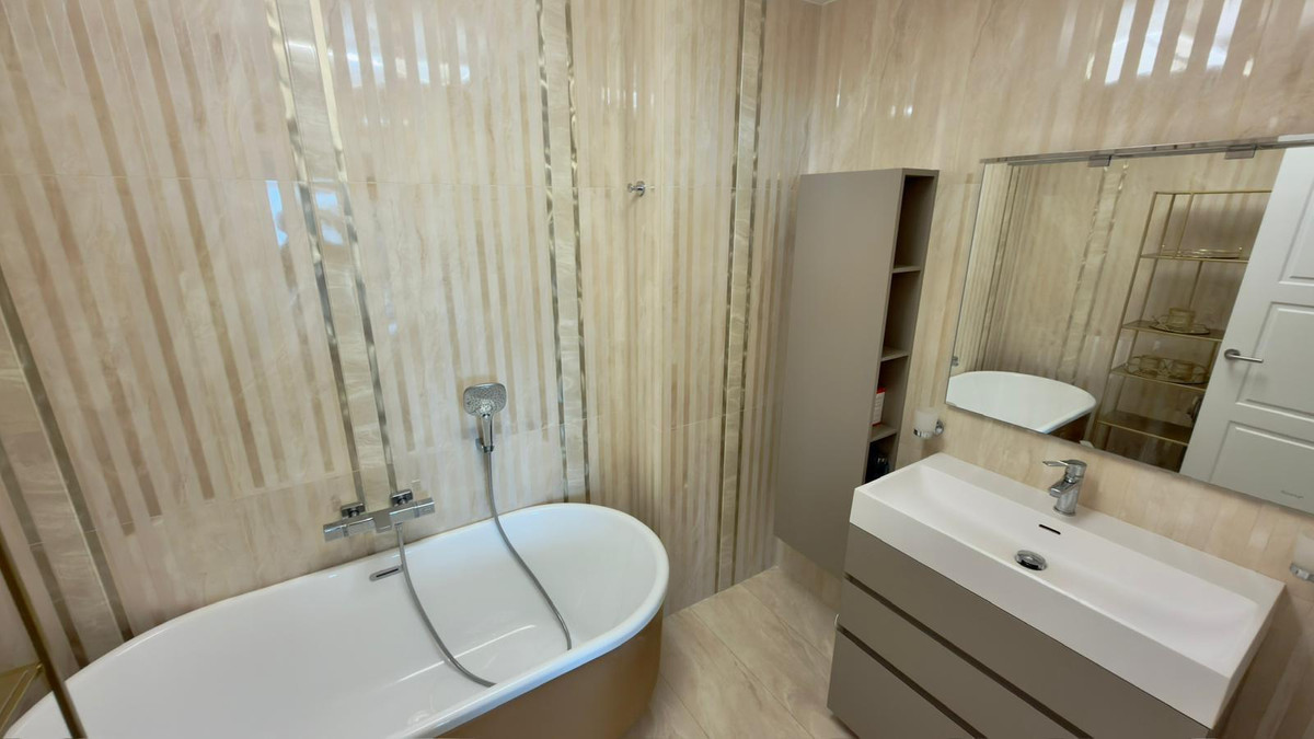4 Bed Apartment for sale in Villajoyosa Costa Blanca, Alicante, Spain