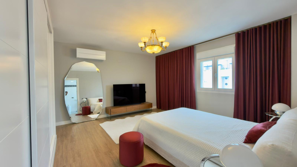 4 Bed Apartment for sale in Villajoyosa Costa Blanca, Alicante, Spain