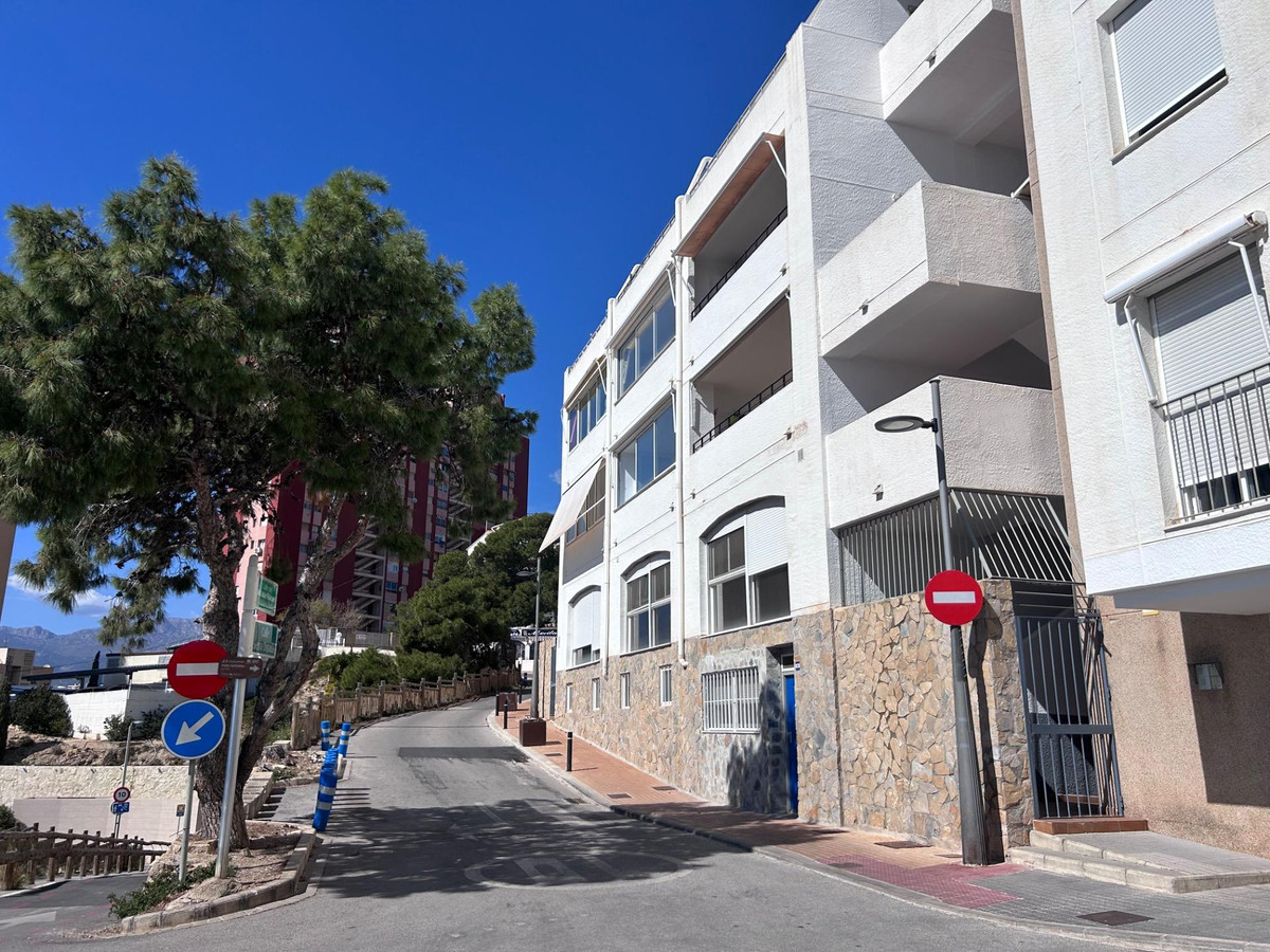 2 Bed Apartment for sale in Benidorm Costa Blanca, Alicante, Spain