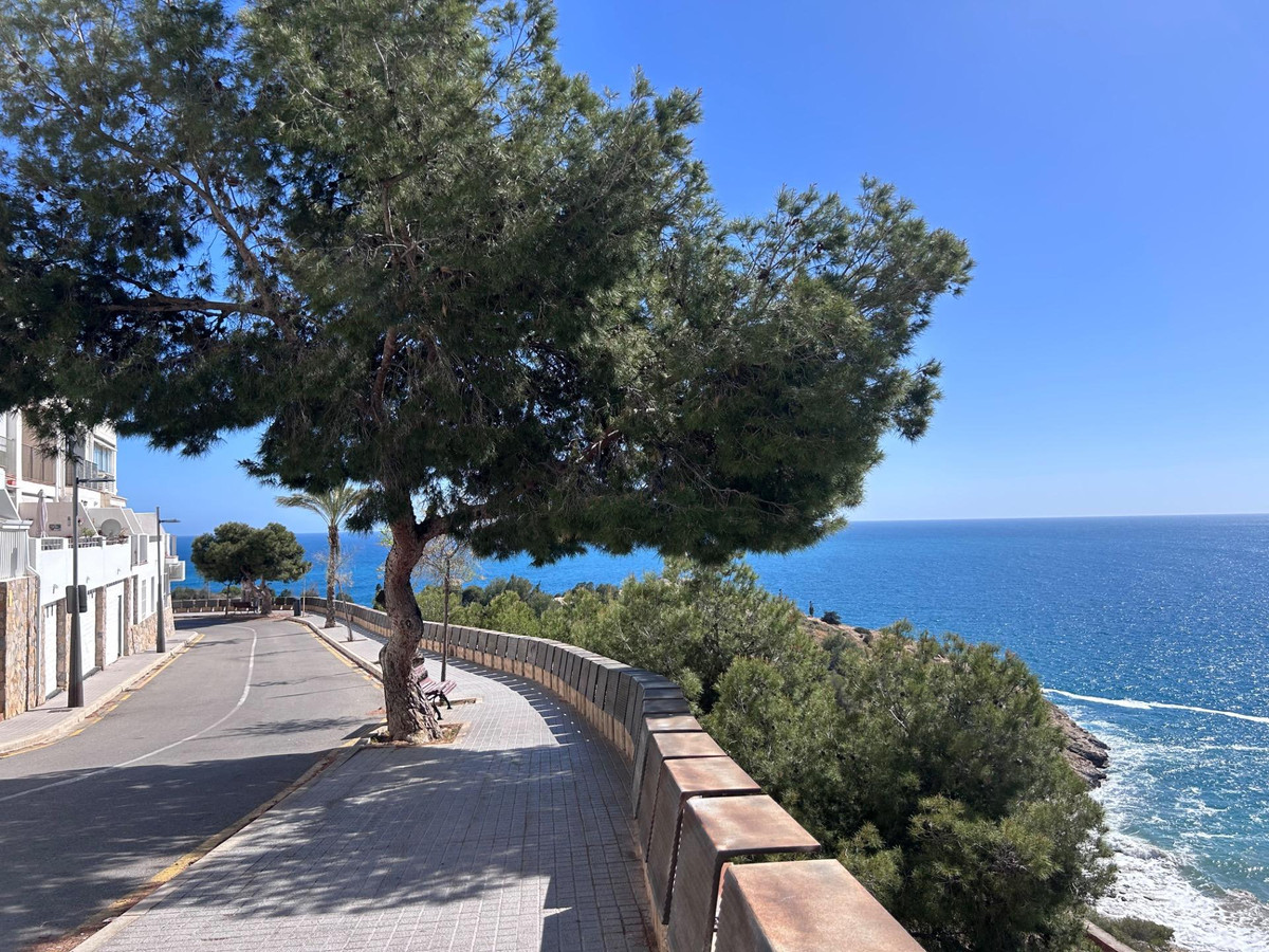 2 Bed Apartment for sale in Benidorm Costa Blanca, Alicante, Spain