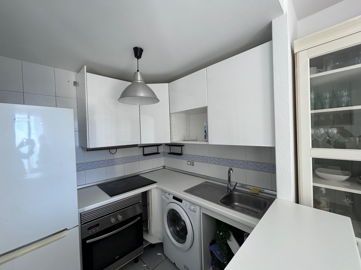 2 Bed Apartment for sale in Benidorm Costa Blanca, Alicante, Spain