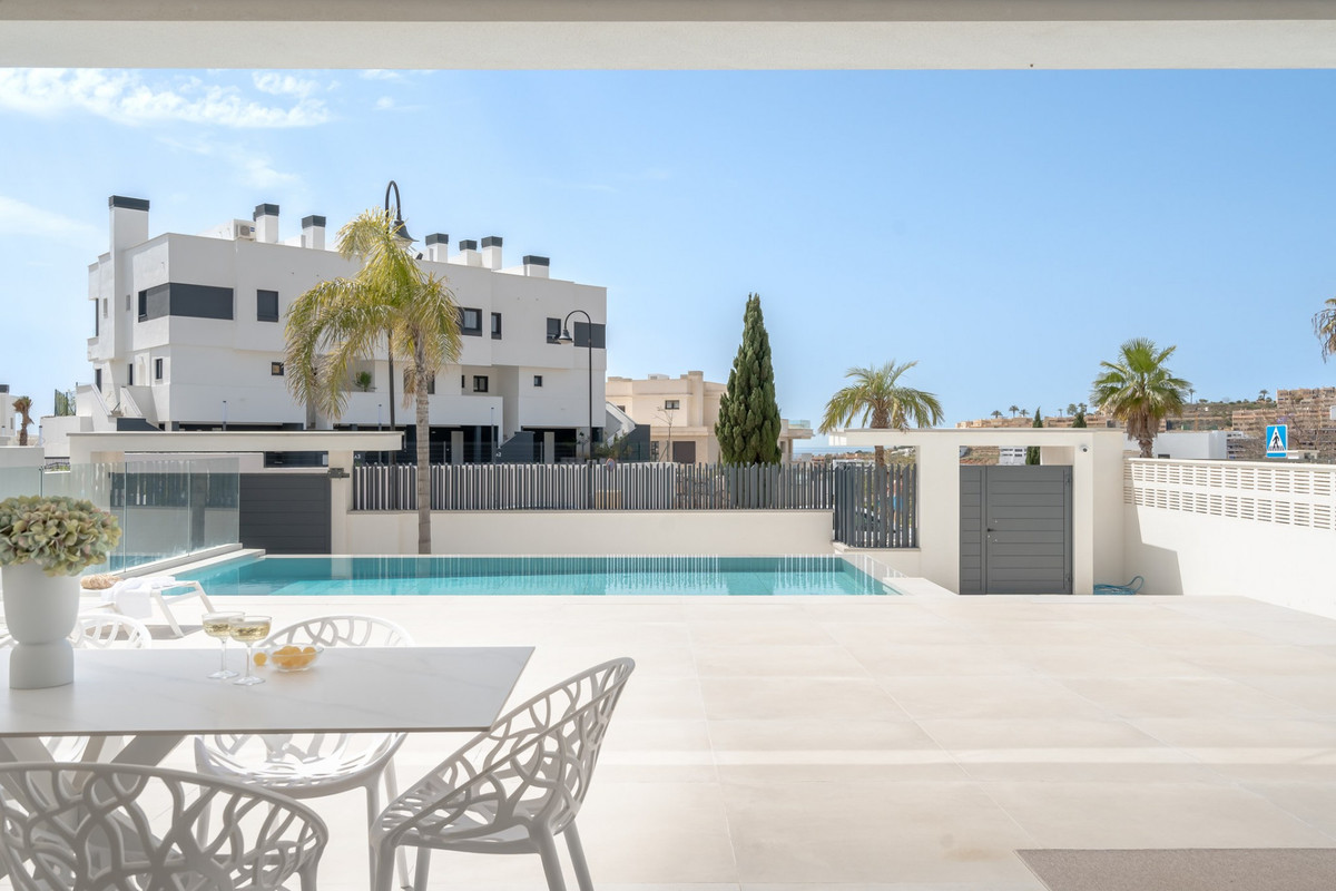 4 Bed Townhouse for sale in La Cala De Mijas Costa Del Sol, Málaga, Spain