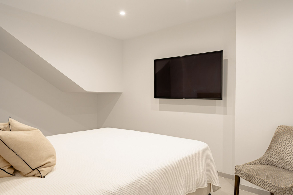 4 Bed Townhouse for sale in La Cala De Mijas Costa Del Sol, Málaga, Spain