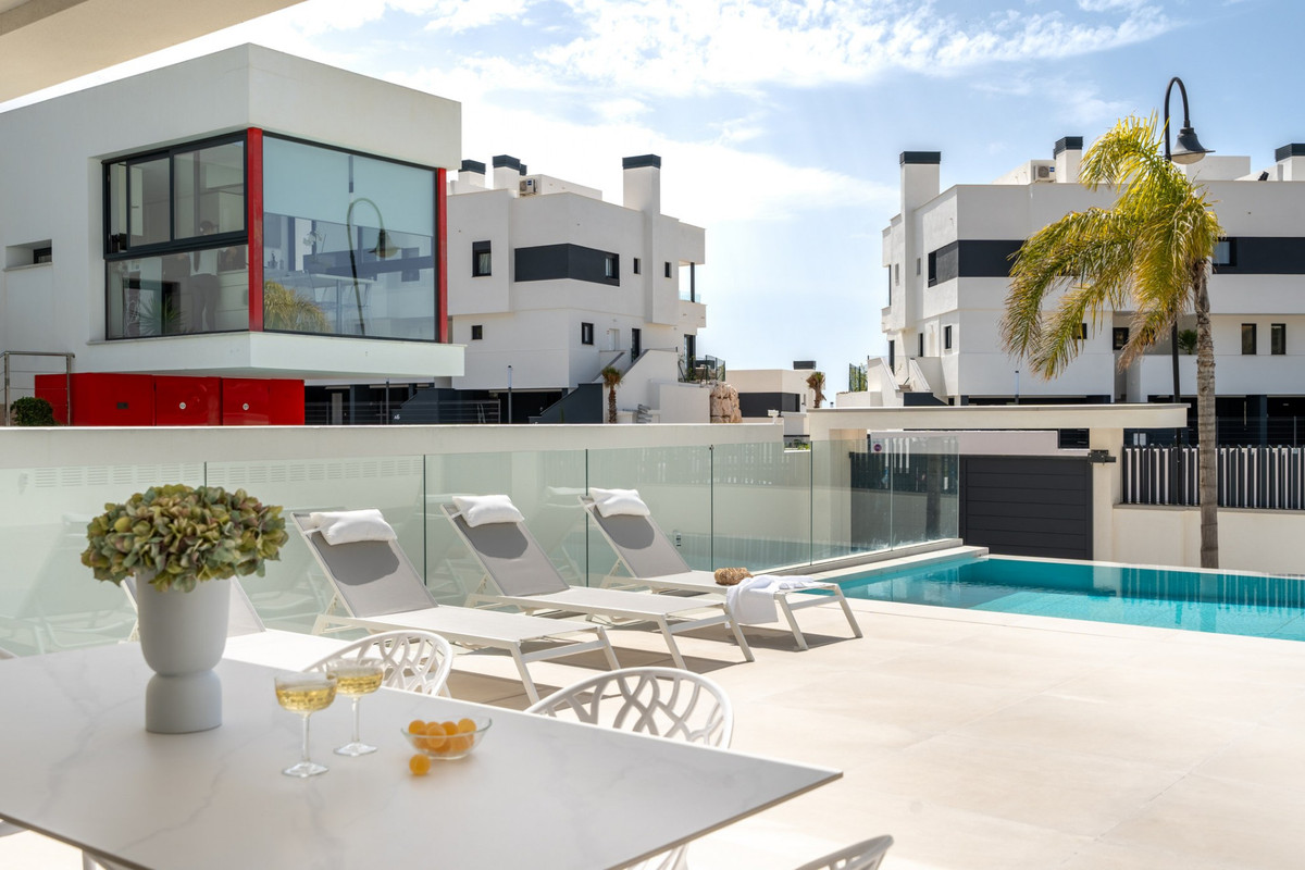 4 Bed Townhouse for sale in La Cala De Mijas Costa Del Sol, Málaga, Spain