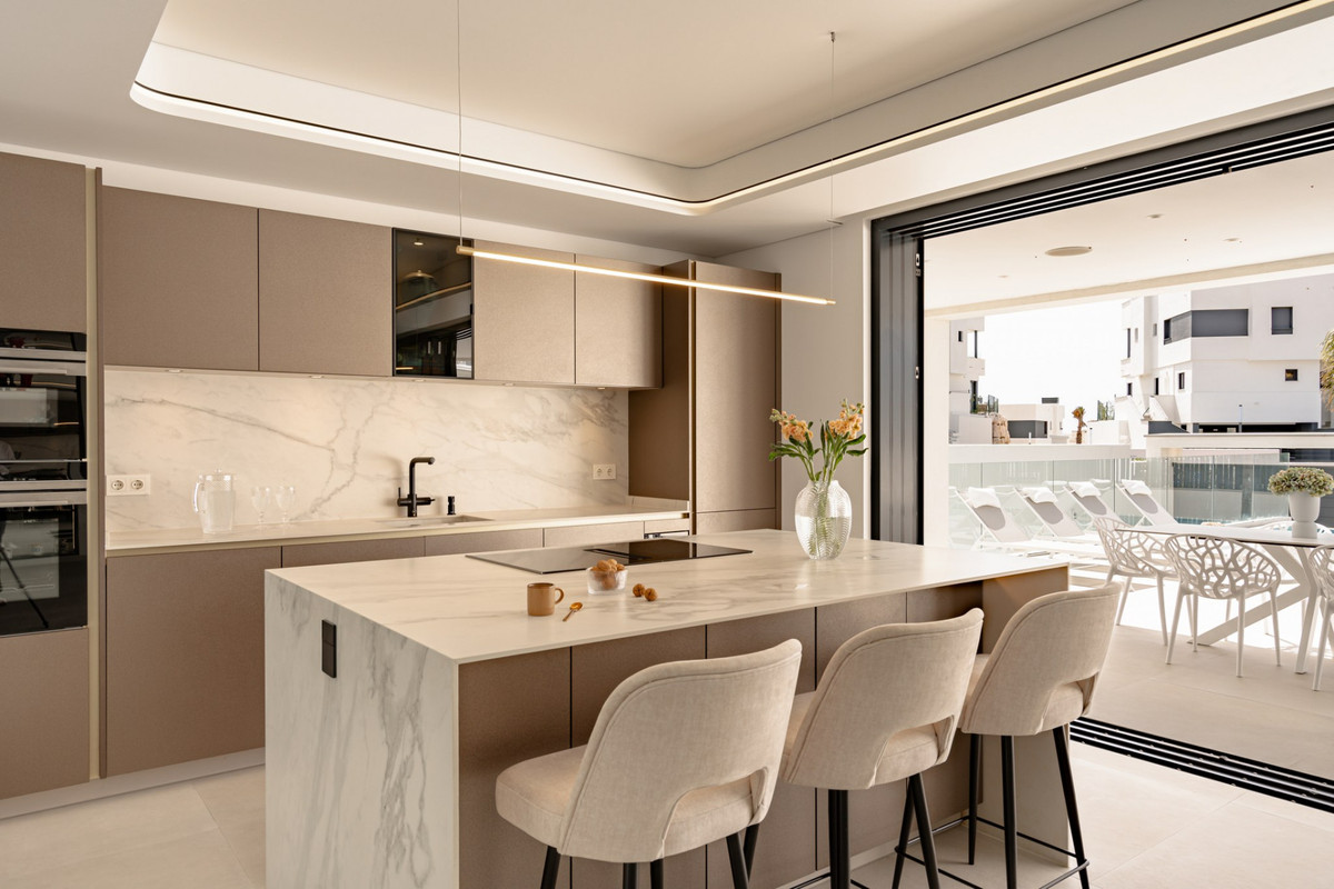 4 Bed Townhouse for sale in La Cala De Mijas Costa Del Sol, Málaga, Spain